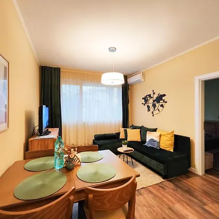 Apartment Pastelo - 6 Min To The & Promenade Varna