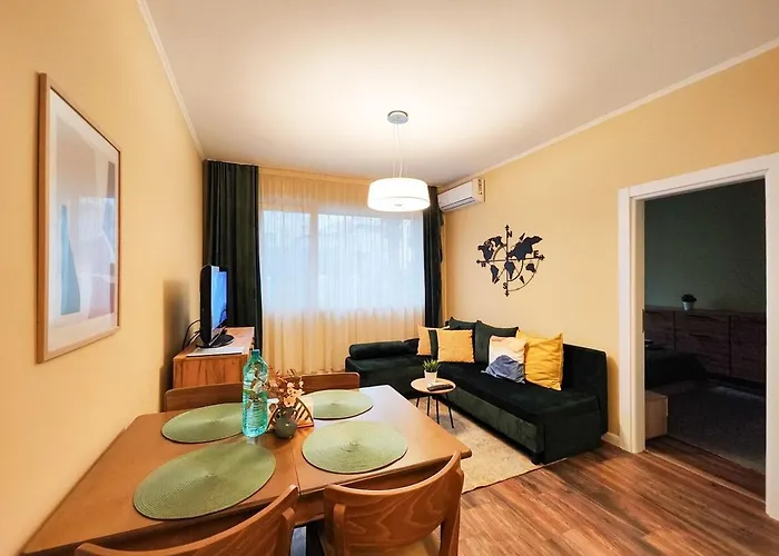 Apartment Pastelo - 6 Min To The & Promenade Varna