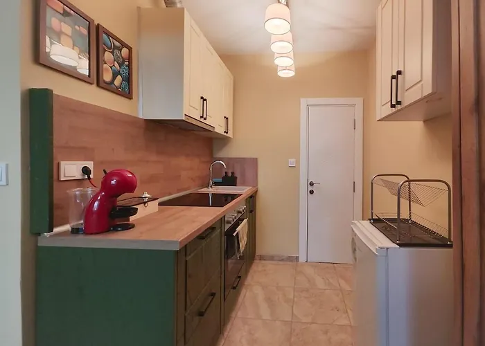 Pastelo - 6 Min To The & Promenade Varna